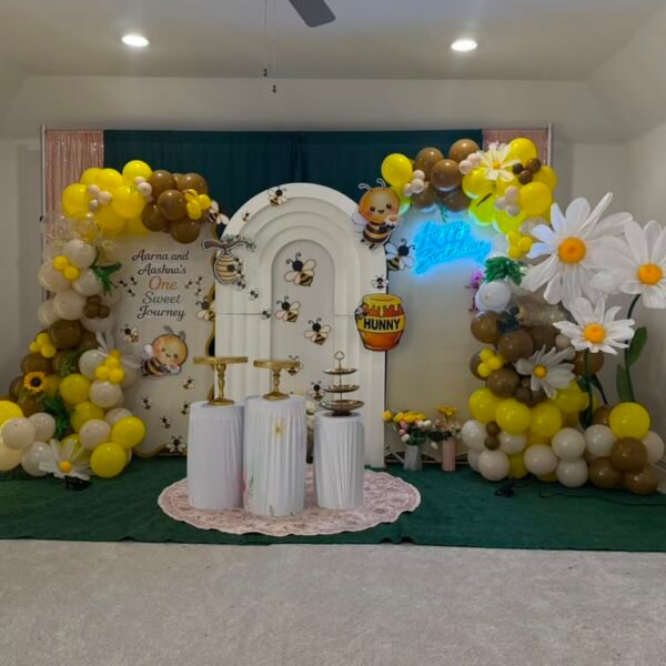 Birthday decor-Bee